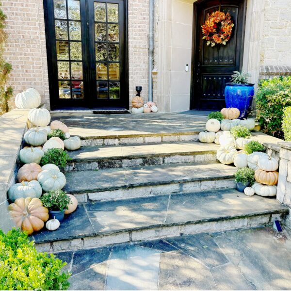 Prestige Neutral Shade Pumpkin Installation - Image 2